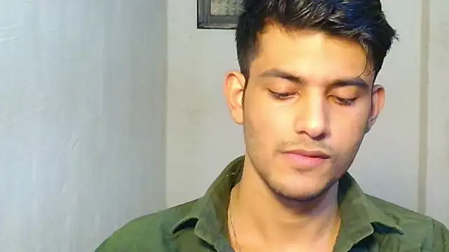 kingkartik7 online show from December 18, 2025, 3:18 pm