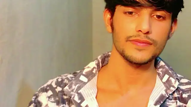 Snapshot of kingkartik7 chatting on March 11, 2026, 5:30 pm kingkartik7 online show from March 11, 2026, 5:30 pm