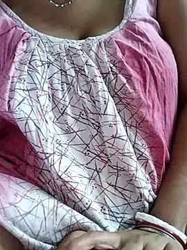 miss-Riy online show from February 17, 2026, 5:08 pm