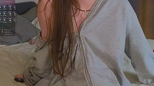 Roxie Mils online show from January 9, 2025, 9:16 pm