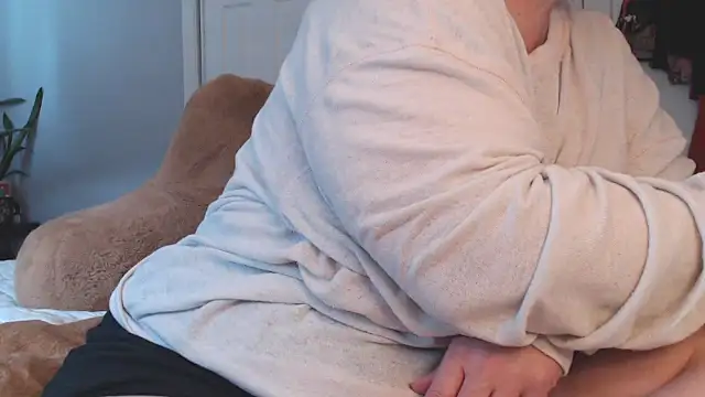 LauLauPAWG online show from March 20, 2026, 2:44 pm