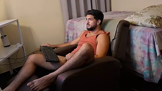 Snapshot of LUH133 chatting on November 27, 2025, 2:02 am LUH133 online show from November 27, 2025, 2:02 am