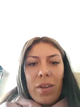 Snapshot of Sweel_Leyva18 chatting on November 25, 2025, 6:19 pm Sweel Leyva18 online show from November 25, 2025, 6:19 pm