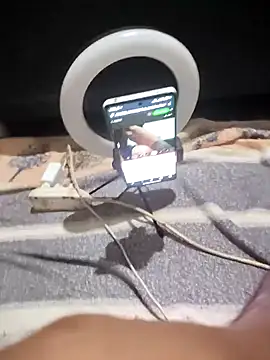 Scarlett-Leh online show from December 29, 2024, 8:37 pm