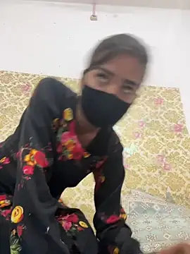 Snapshot of ks536191 chatting on October 27, 2025, 5:22 am ks536191 online show from October 27, 2025, 5:22 am