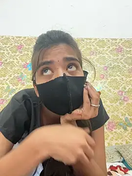 Snapshot of ks536191 chatting on November 1, 2025, 5:20 am ks536191 online show from November 1, 2025, 5:20 am