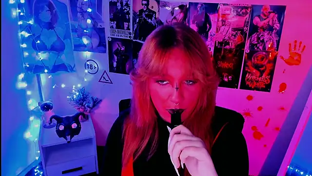 Snapshot of Rudy_02 chatting on October 27, 2025, 8:13 pm Rudy 02 online show from October 27, 2025, 8:13 pm