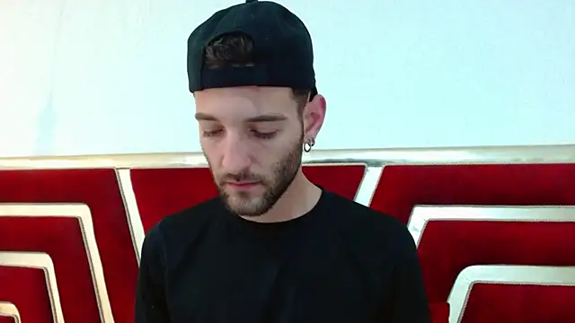 Snapshot of Christopher_saint chatting on April 6, 2026, 1:01 pm Christopher saint online show from April 6, 2026, 1:01 pm