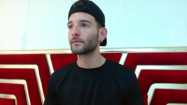 Christopher saint online show from August 4, 2026, 1:14 pm