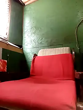 Snapshot of Chocolate_factory_man chatting on December 14, 2024, 11:39 am Chocolate factory man online show from December 14, 2024, 11:39 am