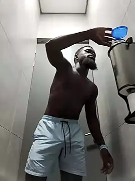 Snapshot of Chocolate_factory_man chatting on January 14, 2025, 7:17 am Chocolate factory man online show from January 14, 2025, 7:17 am