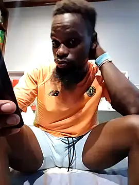 Snapshot of Chocolate_factory_man chatting on January 14, 2025, 7:21 pm Chocolate factory man online show from January 14, 2025, 7:21 pm