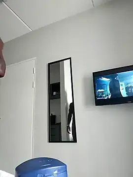 Snapshot of Chocolate_factory_man chatting on February 2, 2025, 7:30 am Chocolate factory man online show from February 2, 2025, 7:30 am