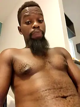 Snapshot of Chocolate_factory_man chatting on February 4, 2025, 4:15 am Chocolate factory man online show from February 4, 2025, 4:15 am