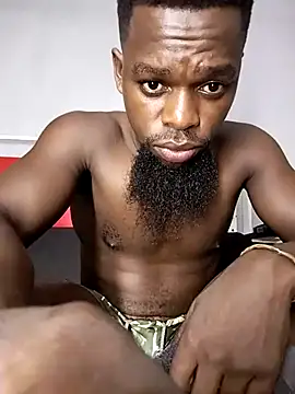 Snapshot of Chocolate_factory_man chatting on February 19, 2025, 8:31 pm Chocolate factory man online show from February 19, 2025, 8:31 pm