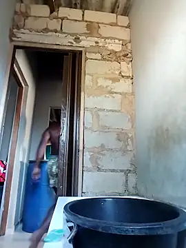 Snapshot of Chocolate_factory_man chatting on September 26, 2025, 1:04 pm Chocolate factory man online show from September 26, 2025, 1:04 pm