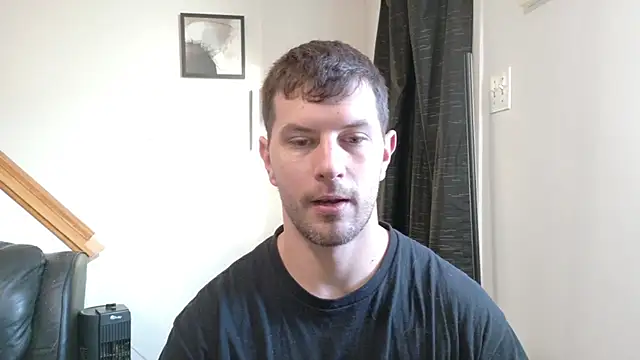 Snapshot of Thekodyy chatting on December 21, 2025, 1:29 pm Thekodyy online show from December 21, 2025, 1:29 pm