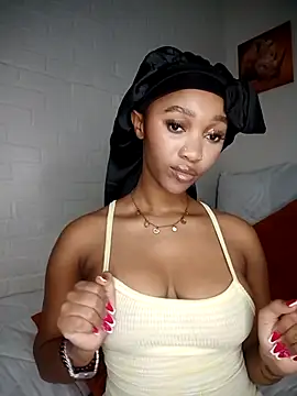 Shria107 online show from January 16, 2026, 8:13 pm