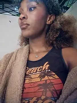 Shria107 online show from March 30, 2026, 10:33 pm