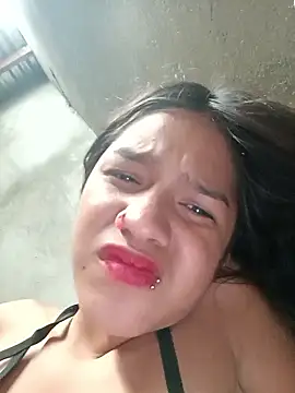 Snapshot of Little_Pau_Dirty chatting on January 9, 2026, 7:48 pm Little Pau Dirty online show from January 9, 2026, 7:48 pm