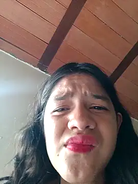 Snapshot of Little_Pau_Dirty chatting on February 17, 2026, 7:31 pm Little Pau Dirty online show from February 17, 2026, 7:31 pm