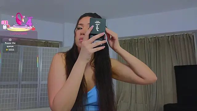 SweetScribe online show from November 28, 2025, 7:22 am