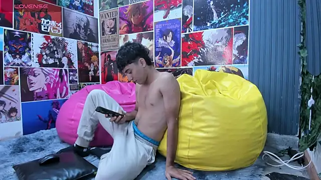 Austin Cardieff online show from January 5, 2025, 7:39 pm