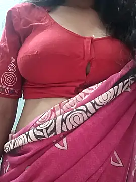 Snapshot of wild_bong_queen chatting on March 11, 2025, 11:01 am wild bong queen online show from March 11, 2025, 11:01 am