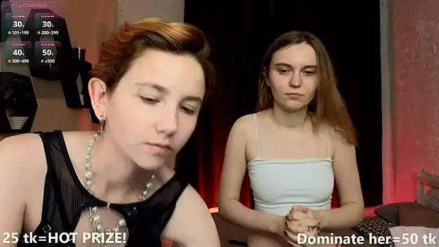 velvetvalkyries online show from December 6, 2024, 8:07 pm