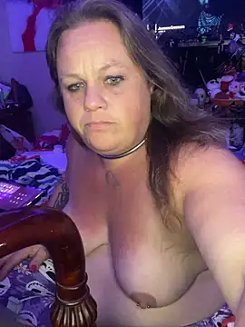 Snapshot of HeatherLynn chatting on March 3, 2026, 4:40 am HeatherLynn online show from March 3, 2026, 4:40 am