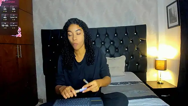 Snapshot of sasha_fox00 chatting on January 3, 2025, 6:03 pm sasha fox00 online show from January 3, 2025, 6:03 pm