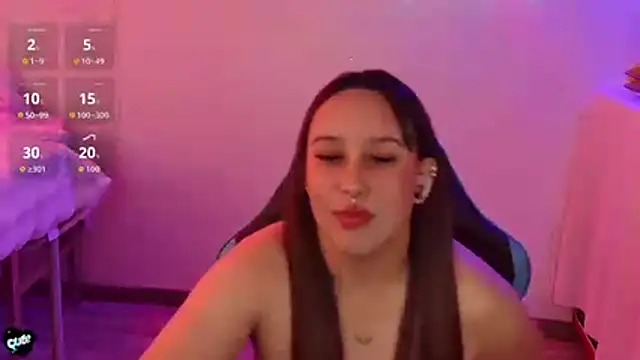 Snapshot of Skarlet_Adams28 chatting on July 2, 2026, 7:53 pm Skarlet Adams28 online show from July 2, 2026, 7:53 pm