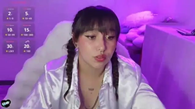 Snapshot of Skarlet_Adams28 chatting on August 1, 2026, 11:25 pm Skarlet Adams28 online show from August 1, 2026, 11:25 pm