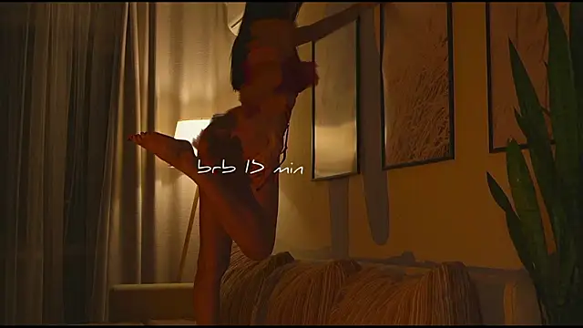 wowmolly online show from February 25, 2026, 11:20 am