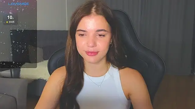 Snapshot of adrianawow1 chatting on September 21, 2025, 11:06 pm adrianawow1 online show from September 21, 2025, 11:06 pm