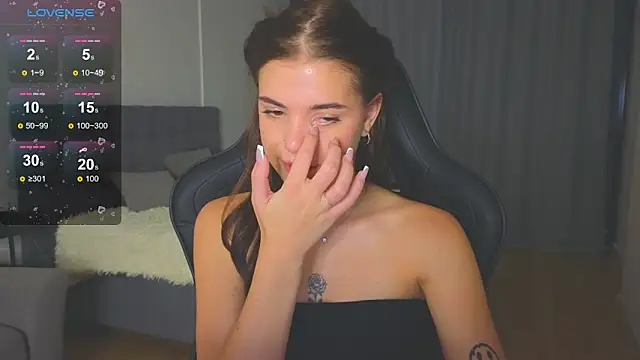 Snapshot of adrianawow1 chatting on September 22, 2025, 8:11 pm adrianawow1 online show from September 22, 2025, 8:11 pm