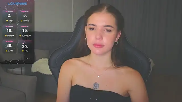 Snapshot of adrianawow1 chatting on September 29, 2025, 9:52 pm adrianawow1 online show from September 29, 2025, 9:52 pm