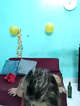 Snapshot of Somee77 chatting on January 4, 2025, 7:13 pm Somee77 online show from January 4, 2025, 7:13 pm