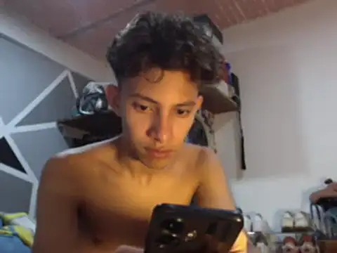 ferchitibellako online show from December 29, 2024, 3:54 am