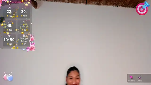 Snapshot of AnneteLynch chatting on November 11, 2025, 7:36 pm AnneteLynch online show from November 11, 2025, 7:36 pm