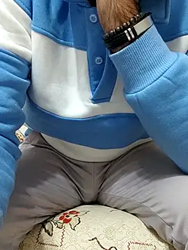 Rdm b online show from November 19, 2025, 7:58 pm