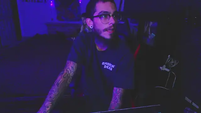 XMeF10 online show from December 9, 2024, 1:40 am