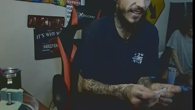 XMeF10 online show from March 15, 2025, 7:20 am