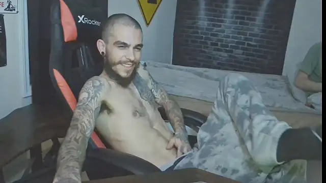 XMeF10 online show from March 16, 2025, 2:21 am