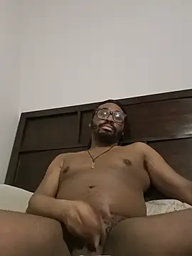 Snapshot of Hotcock100 chatting on May 18, 2026, 1:35 am Hotcock100 online show from May 18, 2026, 1:35 am