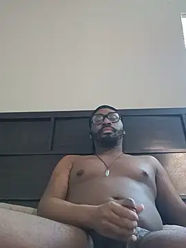 Snapshot of Hotcock100 chatting on May 18, 2026, 6:03 pm Hotcock100 online show from May 18, 2026, 6:03 pm