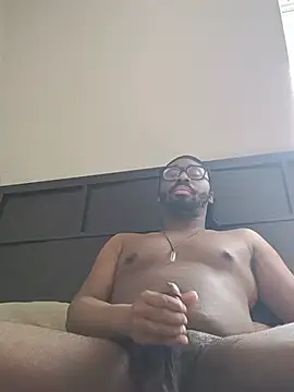 Snapshot of Hotcock100 chatting on May 20, 2026, 2:23 pm Hotcock100 online show from May 20, 2026, 2:23 pm
