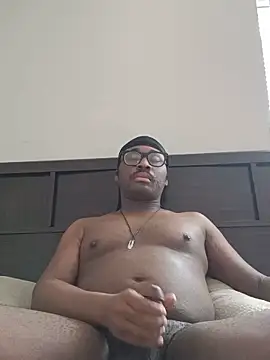 Snapshot of Hotcock100 chatting on June 3, 2026, 1:03 pm Hotcock100 online show from June 3, 2026, 1:03 pm