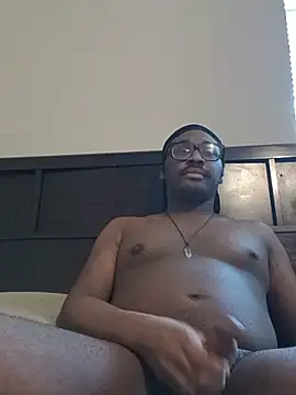 Snapshot of Hotcock100 chatting on June 3, 2026, 11:21 pm Hotcock100 online show from June 3, 2026, 11:21 pm