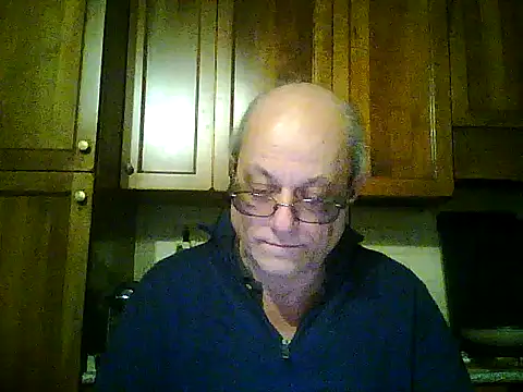 Snapshot of gianbragallini chatting on April 2, 2026, 8:50 pm gianbragallini online show from April 2, 2026, 8:50 pm
